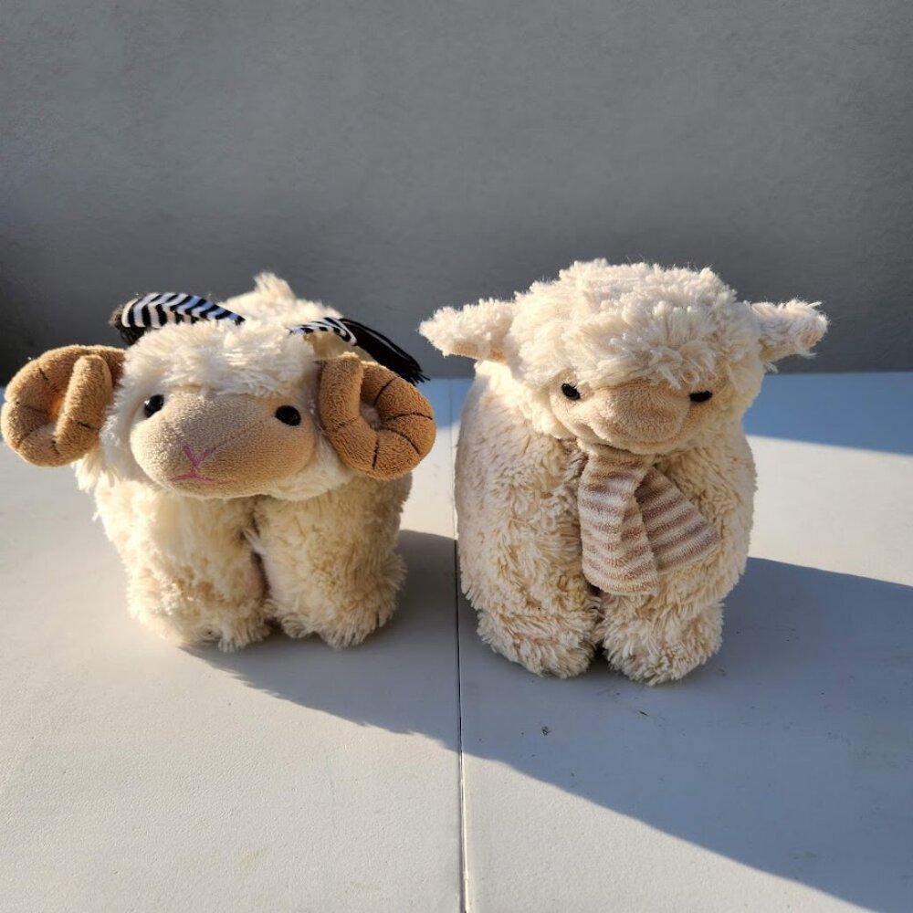 Set of 2 Sheep Plush Plushies Kiwi & Friends New Zealand Stuffed Animals Used